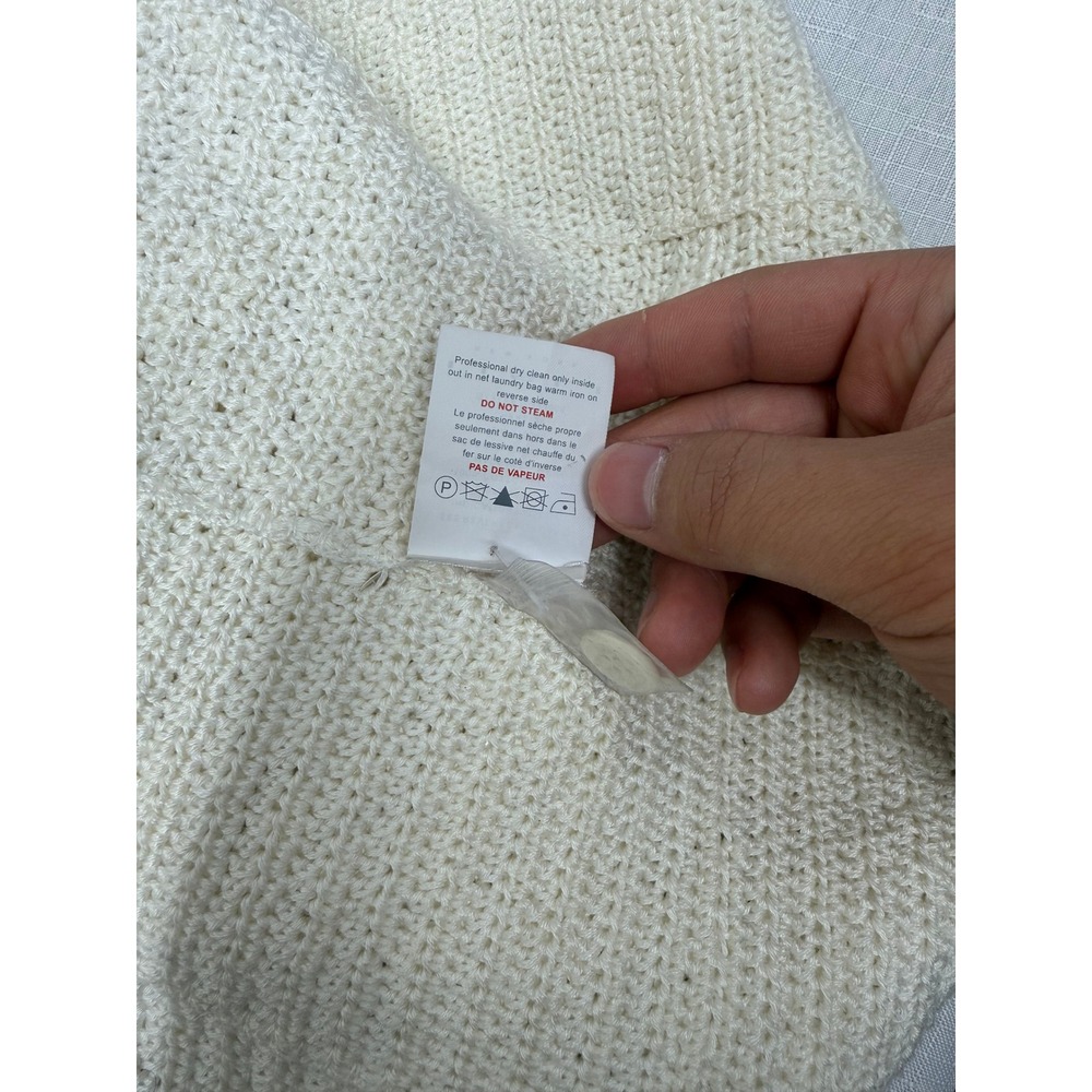 St. John Cream Textured Sequin Blazer - Picture 3 of 3